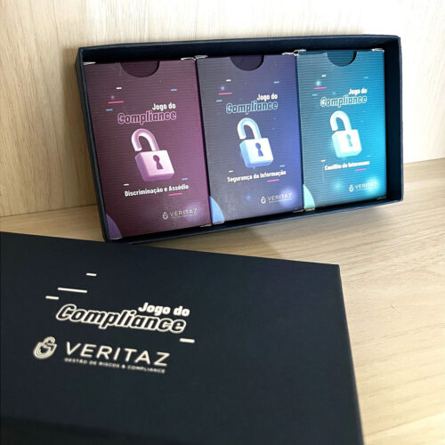 Jogo de baralho do Compliance